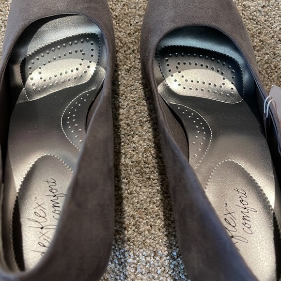 NEVERWORN. Woman’s wedge heel. - Picture 6 of 8